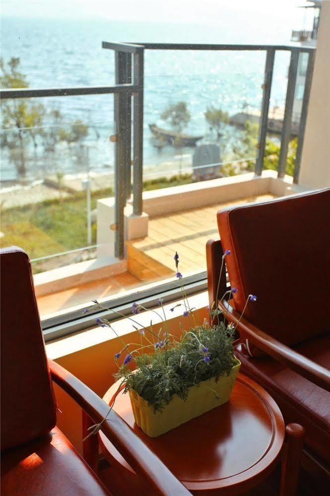 Magpies Habitat Erhai Resort Hotel Dengchuan Bagian luar foto